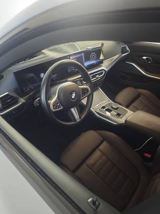 BMW 320i 2.0 16V TURBO FLEX M SPORT AUTOMÁTICO